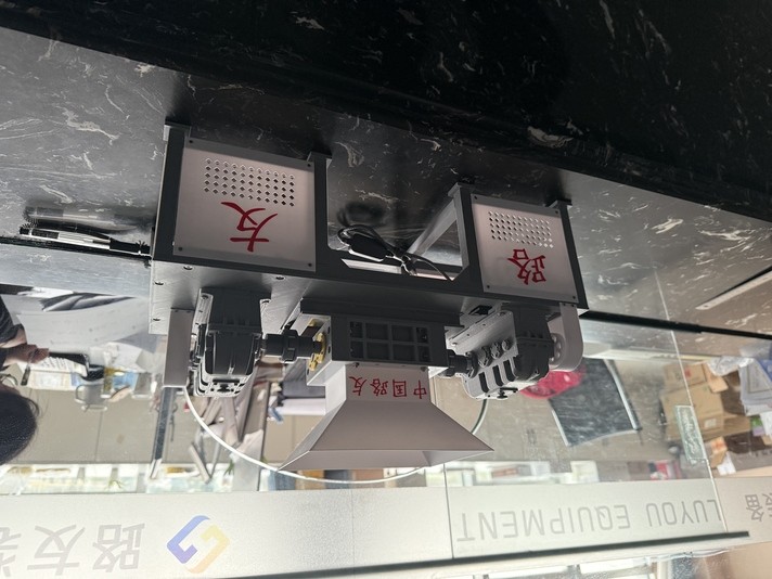 為給客戶帶來(lái)更好的觀感體驗(yàn)，路友將撕碎機(jī)做成了1：1的模型