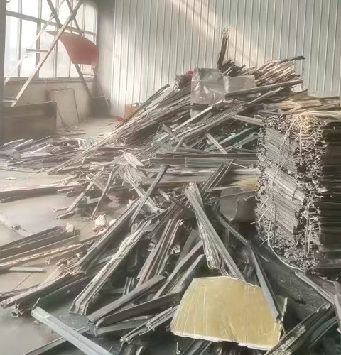 斷橋鋁破碎分選（空分機(jī)、滾筒篩、渦電流、x射線）生產(chǎn)線